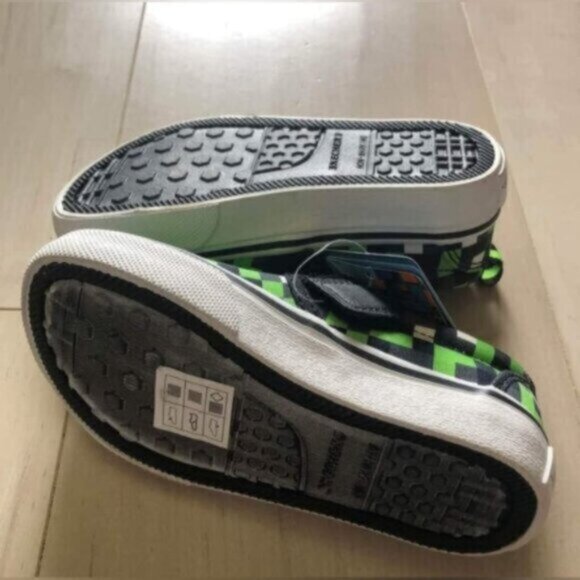 Skechers Kids Canvas slip on Sneakers - Picture 7 of 8